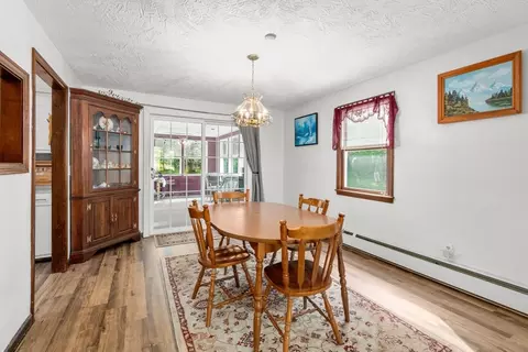 215 Chestnut St, Uxbridge, MA 01569 photo 9