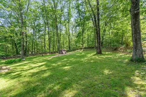 215 Chestnut St, Uxbridge, MA 01569 photo 33
