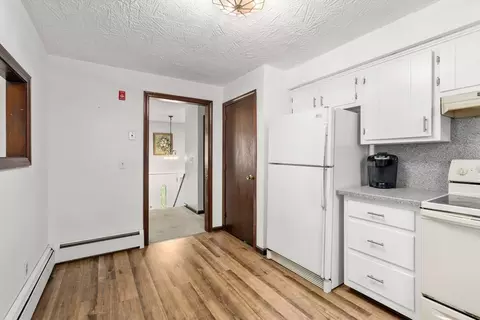 215 Chestnut St, Uxbridge, MA 01569 photo 14