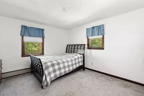 215 Chestnut St, Uxbridge, MA 01569 photo 20