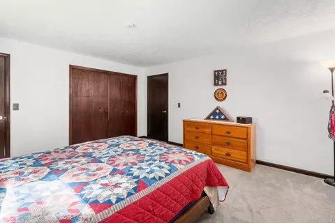 215 Chestnut St, Uxbridge, MA 01569 photo 16