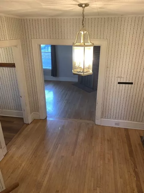 Entry Way - 72 Green St, Athol, MA 01331 photo 2 of 7