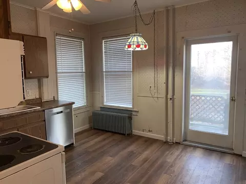 Kitchen - 72 Green St, Athol, MA 01331 photo 3 of 3