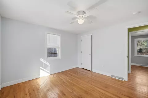 30 Lively Ln, Springfield, MA 01109 photo 20