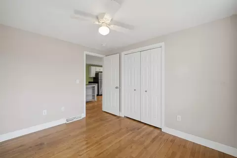 30 Lively Ln, Springfield, MA 01109 photo 16