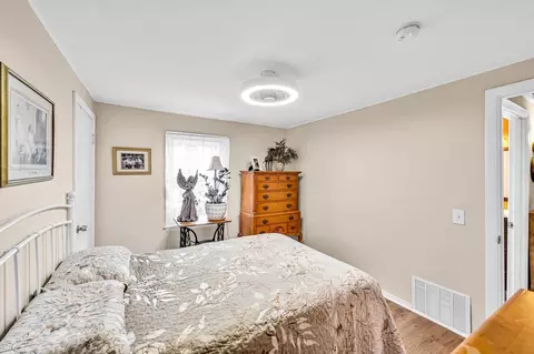 98 Pine Grove St, Springfield, MA 01119 photo 29