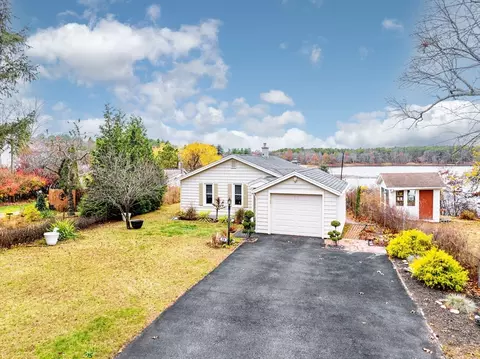 98 Pine Grove St, Springfield, MA 01119 photo 38