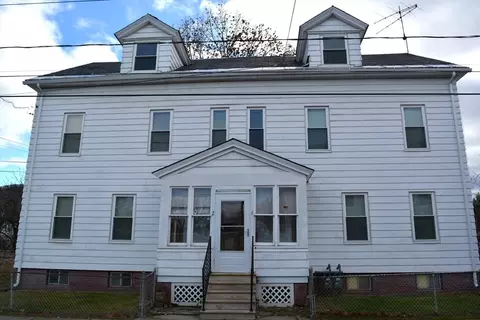 2 Clinton St # -4, Easthampton, MA 01027