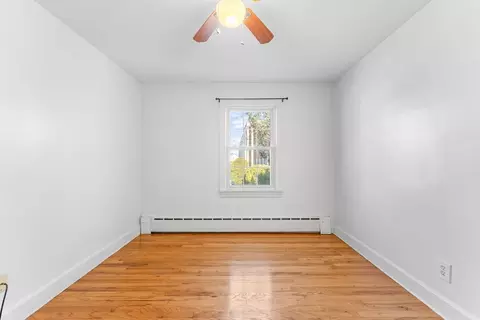 243 Oak Grove Ave, Fall River, MA 02723 photo 16