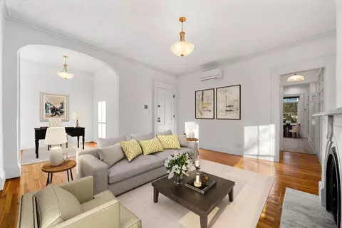 548 Massachusetts Ave #3, Boston, MA 02118