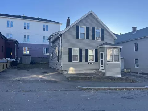 68 Suffolk St, Worcester, MA 01604 photo 4