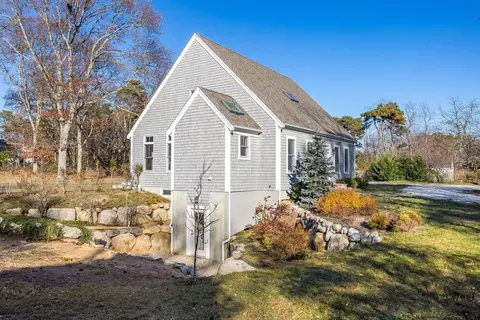 20 Boreen Rd, Eastham, MA 02642 photo 3