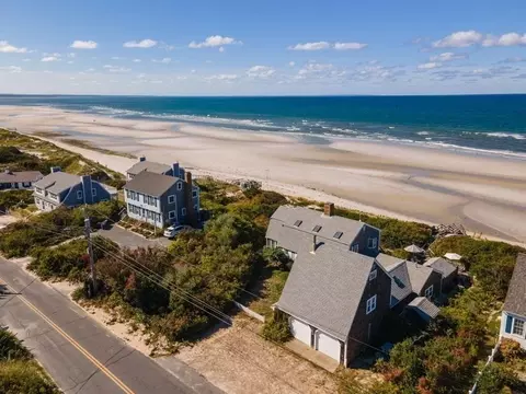 156 Shore Dr, Dennis, MA 02638