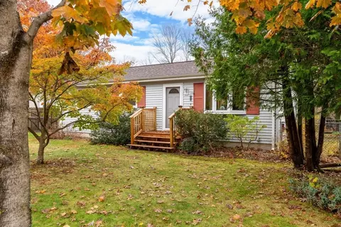331 Grand Valley Rd, Springfield, MA 01128 photo 4