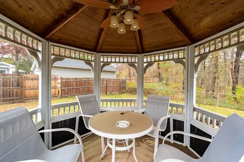 331 Grand Valley Rd, Springfield, MA 01128 photo 33