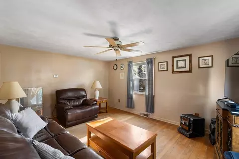 331 Grand Valley Rd, Springfield, MA 01128 photo 14