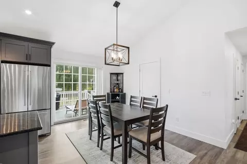 39 Jean Cir, Chicopee, MA 01020 photo 12