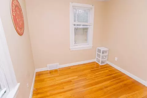 Bedroom - 63 Granger St, Springfield, MA 01119 photo 4 of 10