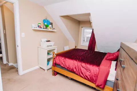 Bedroom - 63 Granger St, Springfield, MA 01119 photo 6 of 10