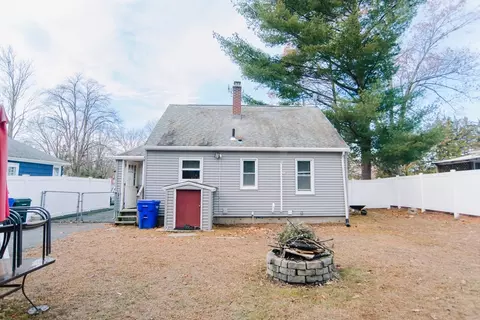 Exterior - 63 Granger St, Springfield, MA 01119 photo 5 of 8
