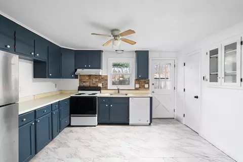 41 South St #11, Easthampton, MA 01027 photo 12