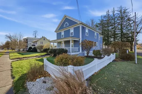 158 Franklin St, Westfield, MA 01085