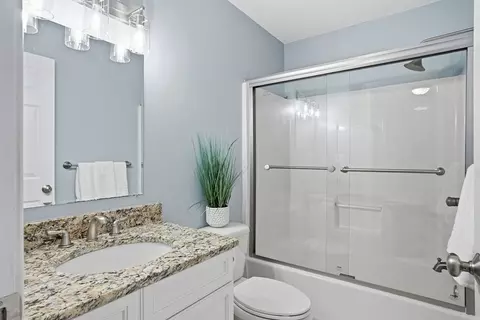 Bath - 29 Derby St, Framingham, MA 01701 photo 5 of 5