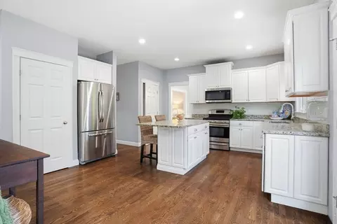 Kitchen - 29 Derby St, Framingham, MA 01701 photo 6 of 6