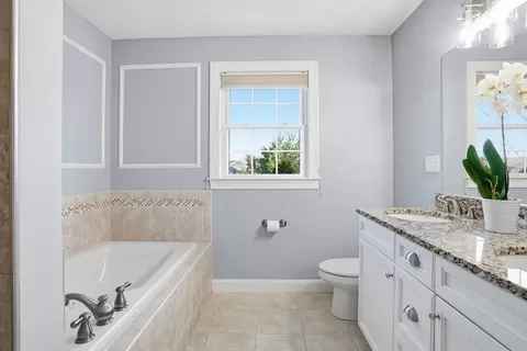Bath - 29 Derby St, Framingham, MA 01701 photo 2 of 5