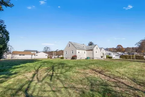 1 Robert Rd, Danvers, MA 01923 photo 34