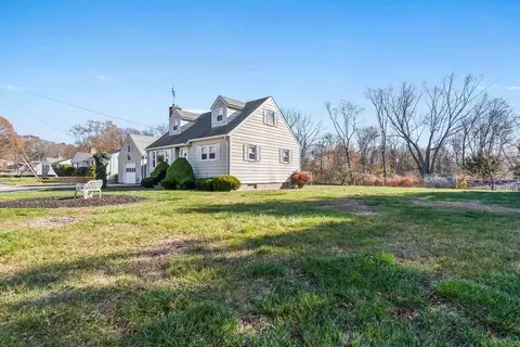 1 Robert Rd, Danvers, MA 01923 photo 33