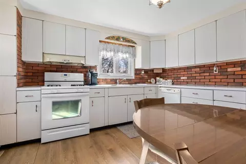 1 Robert Rd, Danvers, MA 01923 photo 8
