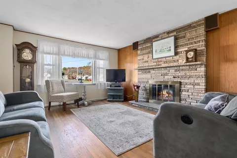 1 Robert Rd, Danvers, MA 01923 photo 12