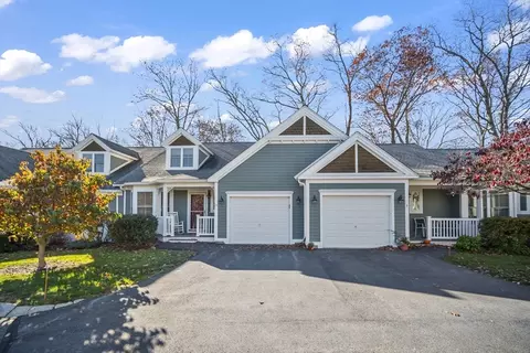 11 Whispering Brook Rd #55, Marlborough, MA 01752