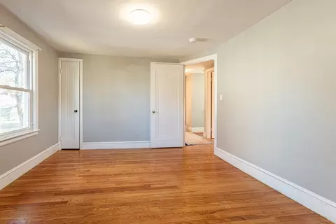 Bedroom - 19 Roosevelt Ave, Springfield, MA 01118 photo 4 of 5
