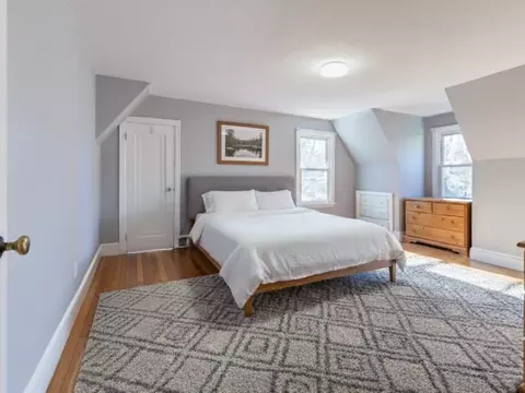 Bedroom - 19 Roosevelt Ave, Springfield, MA 01118 photo 1 of 5