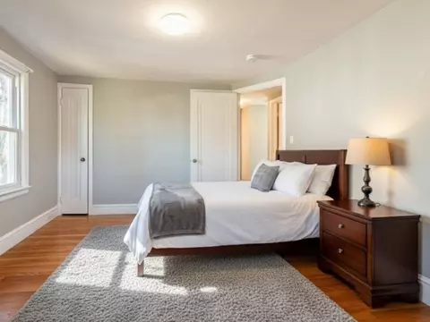 Bedroom - 19 Roosevelt Ave, Springfield, MA 01118 photo 3 of 5