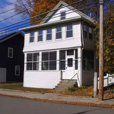 22 Prescott St, Medford, MA 02155