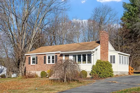 34 Baldwin Hill Rd, Littleton, MA 01460