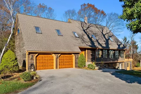24 Seaview Ln, Newbury, MA 01951