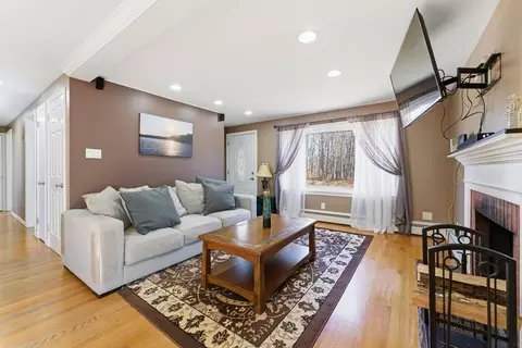 846 E Mountain Rd, Westfield, MA 01085 photo 13