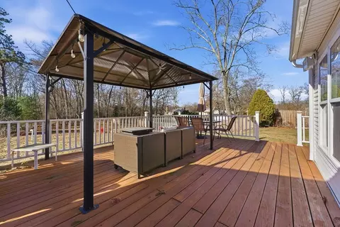 846 E Mountain Rd, Westfield, MA 01085 photo 34