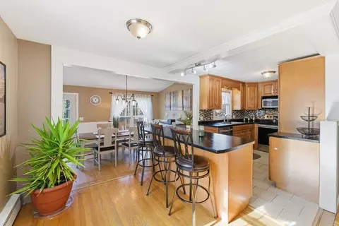 846 E Mountain Rd, Westfield, MA 01085 photo 5