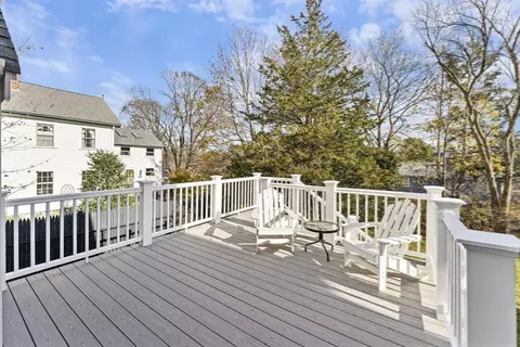 1052 Greendale Ave, Needham, MA 02492 photo 35