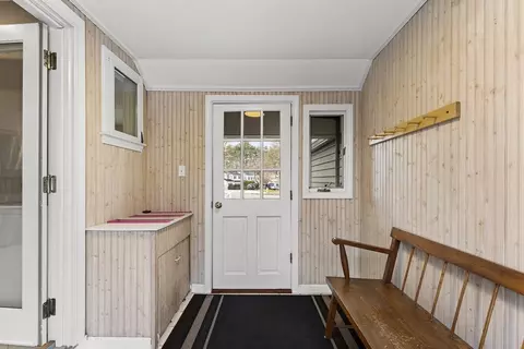 1052 Greendale Ave, Needham, MA 02492 photo 32