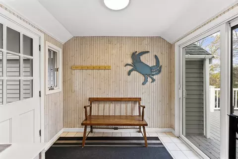 1052 Greendale Ave, Needham, MA 02492 photo 31