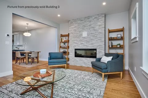 10 Hawley St #4D, Northampton, MA 01060