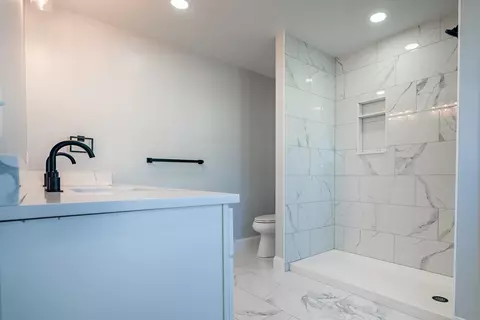 Bath - 126 Wheeler St, Fall River, MA 02724 photo 1 of 3