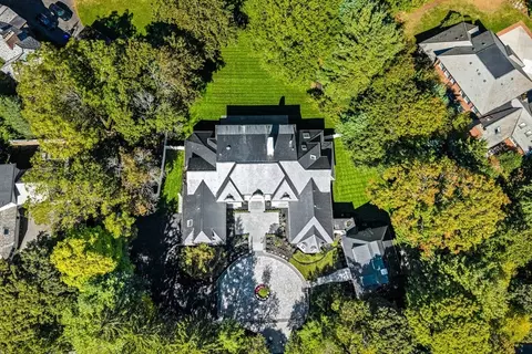 335 Heath St, Brookline, MA 02467