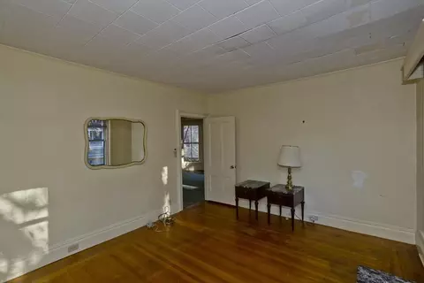 115 Thompson St, Springfield, MA 01109 photo 13